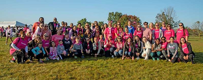 L’équipe de Swagelok à la marche « More Than Pink » organisée par l’association Susan G. Komen 