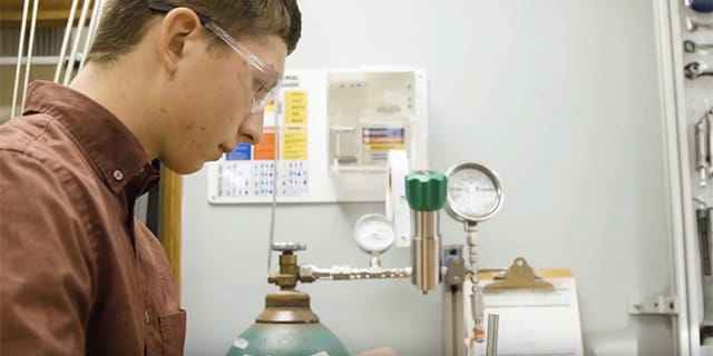 analyzer-calibration-engineers