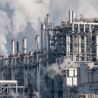 Сокращение неконтролируемых выбросов в химической и нефтеперерабатывающей отрасли 