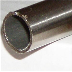 трубка с ненадлежащим удалением заусенцев