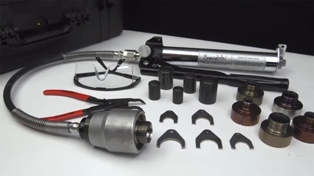 Multihead Hydraulic Swaging Unit Swagelok