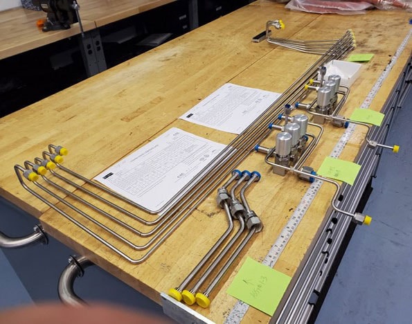 Welded VCR and bellows valve assemblies