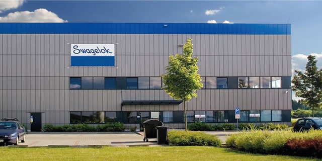Swagelok Contacts