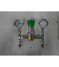 swagelok regulator assembly