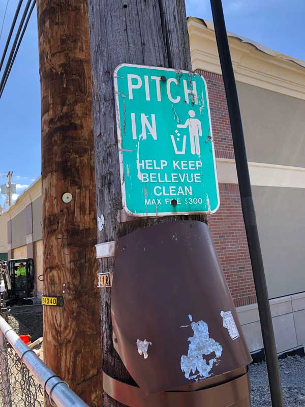 Keep Bellevue Clean street sign