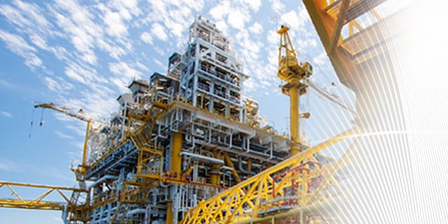 Offshore oil and gas platform with integrated piping and fluid system infrastructure