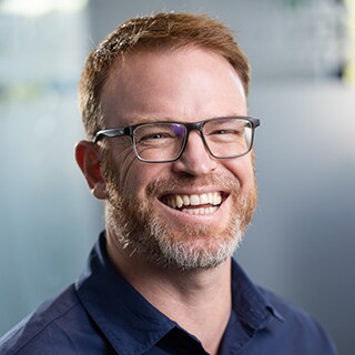 Stephan MacLeod, Sales Director