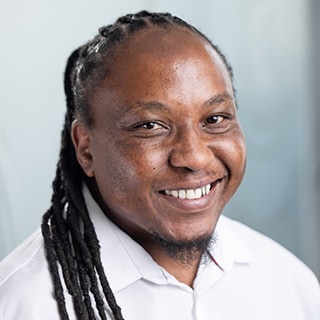 Tisetso Langa, Customer Service