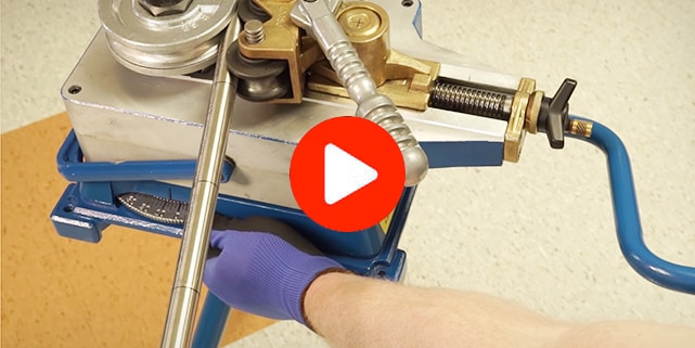 Video: So funktioniert eine Tisch-Rohrbiegevorrichtung