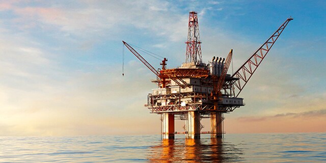 Offshore oil and gas platform