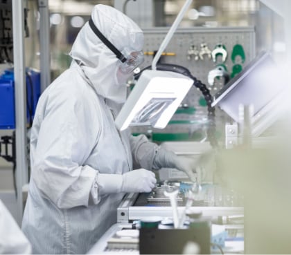Semiconductor manufacturing cleanroom