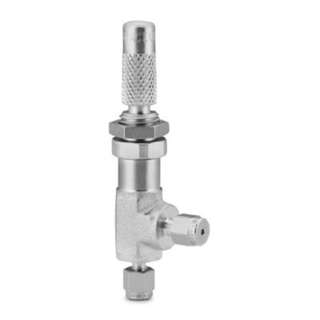 Needle and Metering Valves — Metering Valves, S, M, L, and 31 Series — Angle Pattern, Low Flow