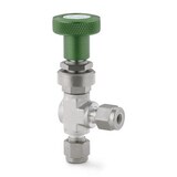 Needle and Metering Valves — Metering Valves, S, M, L, and 31 Series — Angle Pattern, High Flow