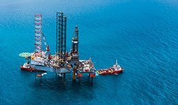 oil platform in the middle of the ocean