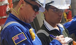 Swagelok field engineer Mike Frost evaluating an analytical sampling system