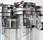 El suministro semiautomatizado de muestras de amoniaco ayuda a asegurar la consistencia del tamaño de las muestras. 